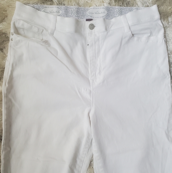 Gloria Vanderbilt White Missy Jeans sz 14 - Picture 2 of 9